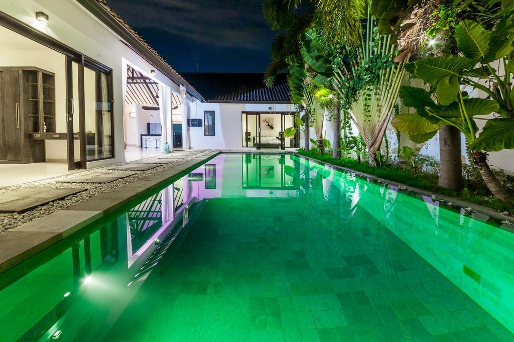 Villa Sara Seminyak Oda fotoğraf